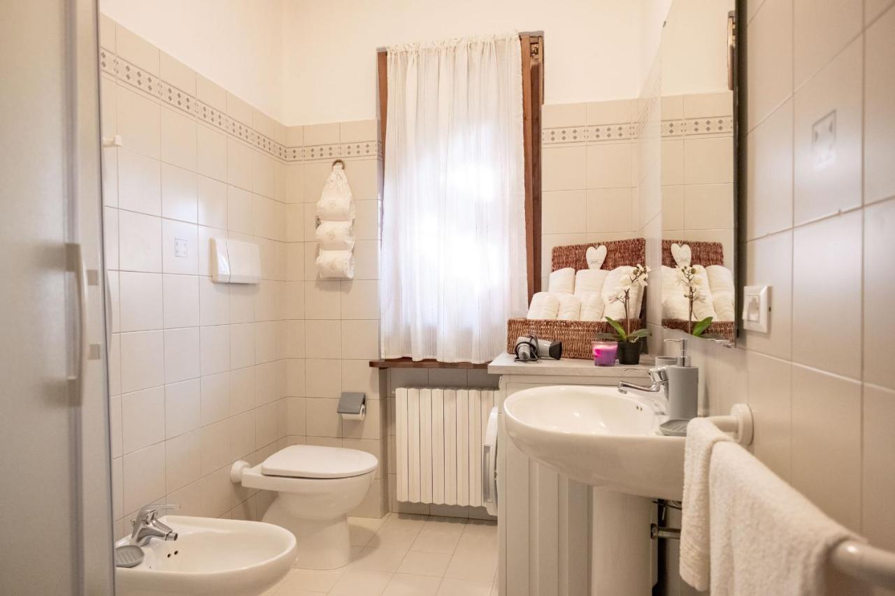 Апартаменты Casa Dolce Casa Desenzano - 2 Passi Dal Lago Дезенцано-дель-Гарда Экстерьер фото